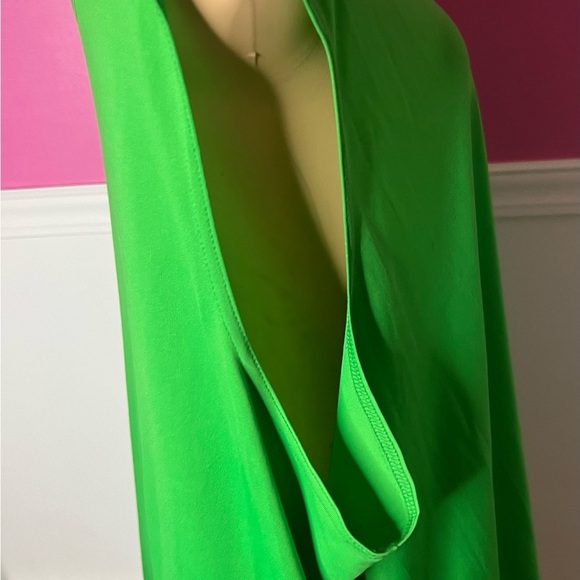Green Women's Top - Picture 11 of 11